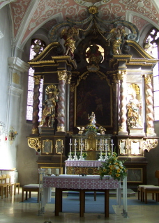Foto vom Altar in St. Johannes der Täufer in Velburg