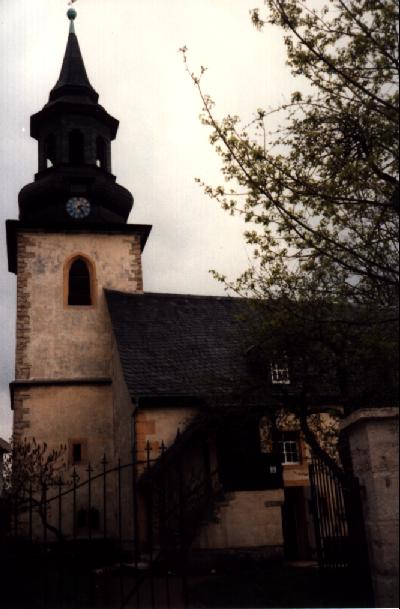 Foto der Christopheruskirche in Tiefurt