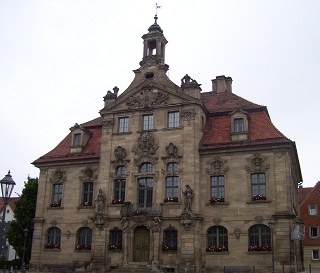 Foto der Schlosskirche Mariä Himmelfahrt in Ellingen