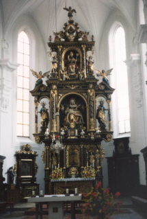 Foto vom Hochaltar in St. Emmeram in Wemding