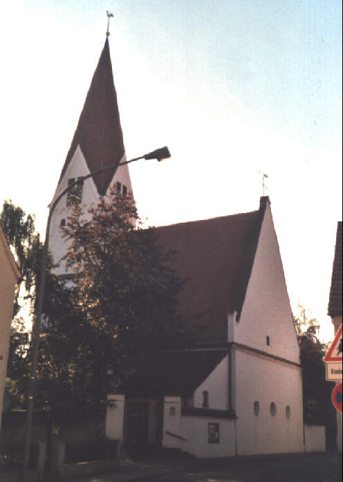 Foto der Ulrichskirche in Pfuhl