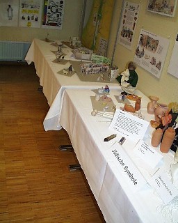 Foto von j&uuml;dischen Symbolen in der bibel