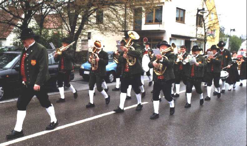 Die SGL-Kapelle bei der Erstkommunion 2002