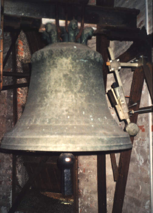 Die Ave-Maria-Glocke in St. Wolfgang