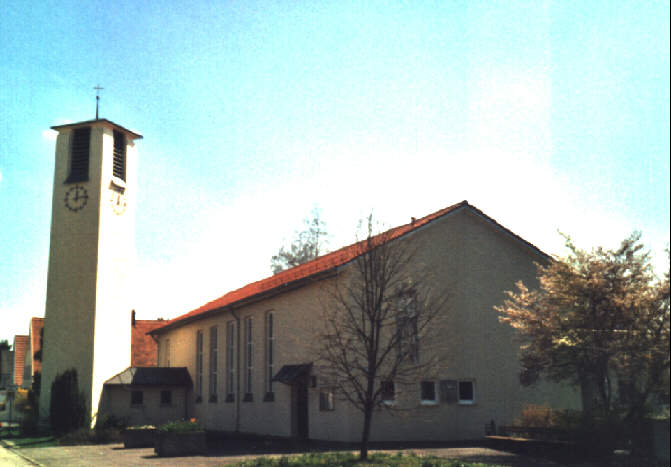 Foto der evang. Johanneskirche in Meitingen