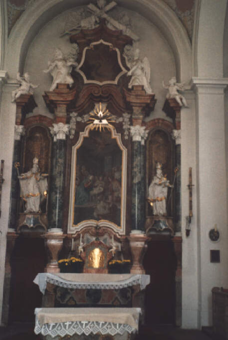 Foto des Altars in der Krippkirche St. Nikolaus in Füssen