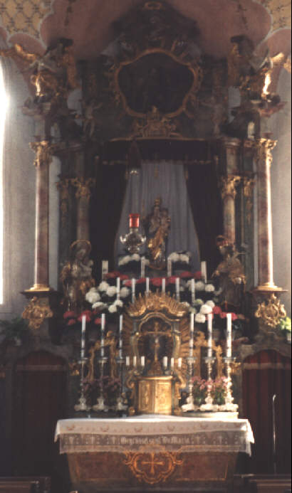 Foto des Altars von St. Laurentius in Hurlach
