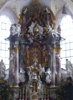 Foto vom Hochaltar in der Stadtpfarrkirche Mariä Himmelfahrt in Schongau