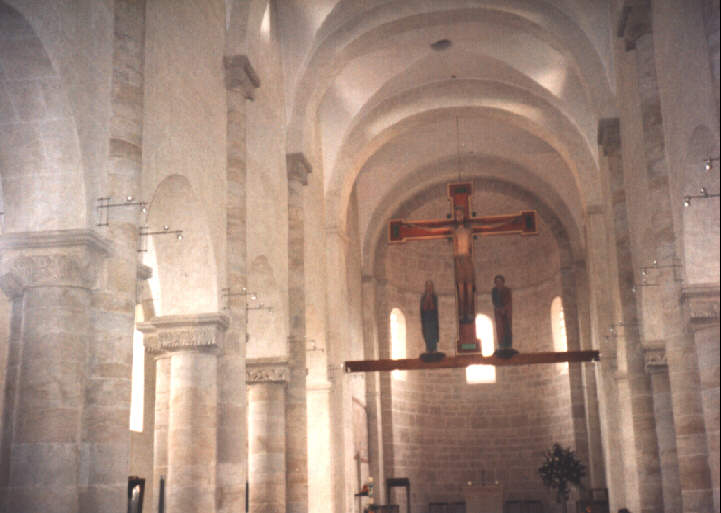 Foto vom Altar in St. Michael in Altenstadt