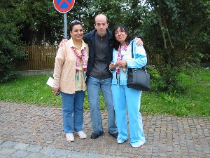 Foto vor dem Pfarrgarten