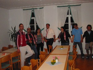 Foto der tanzenden Jordanier